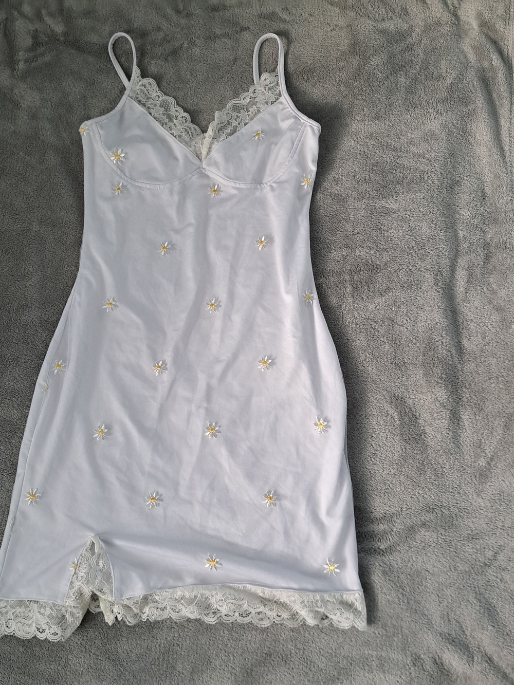 White Daisy-Embroidered Lace Slip Dress - Women Intimates